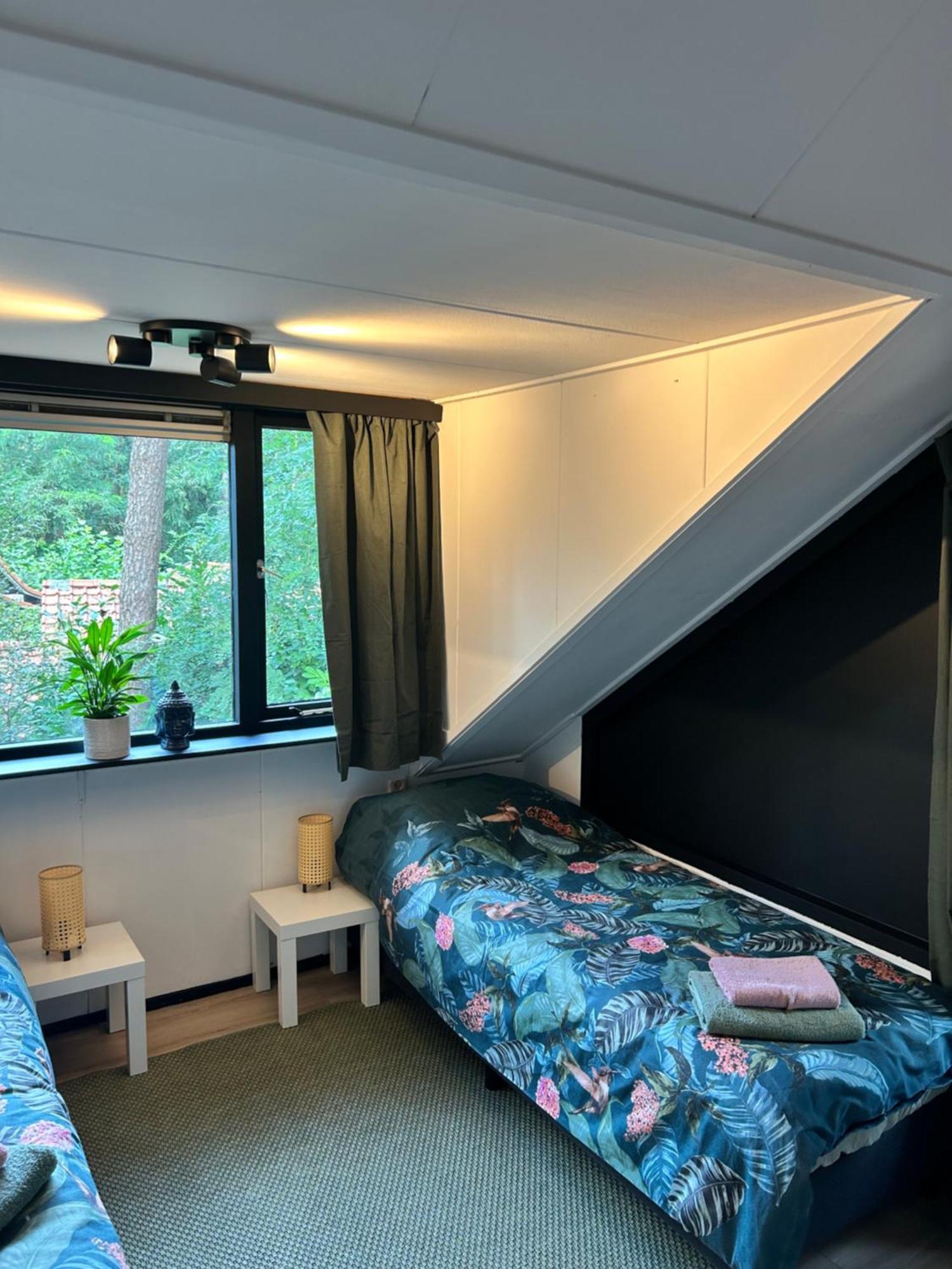 Appartement Zen Retreat - Free Private Parking! à Enschede Extérieur photo